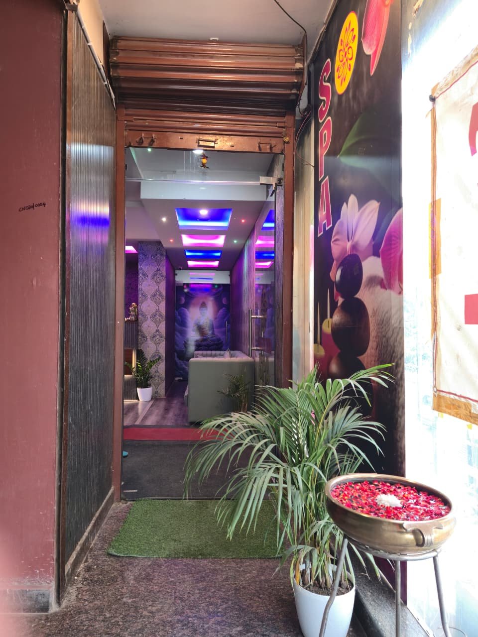 Spa Entrance & Ambience — Breeze Thai Spa Kundalahalli